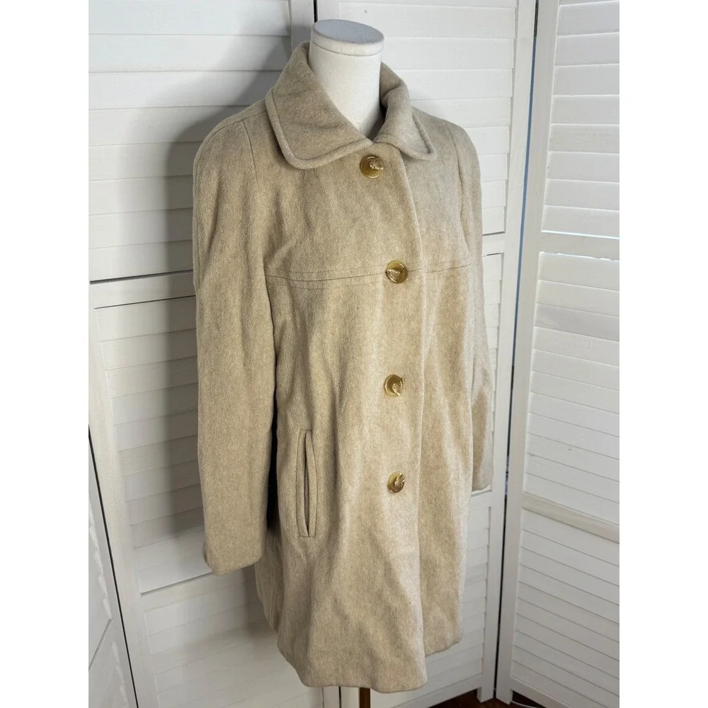Alorna Classic Beige Wool Blend Button Front Coat Women's Outerwear Size Small